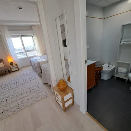 아파트 Skylights