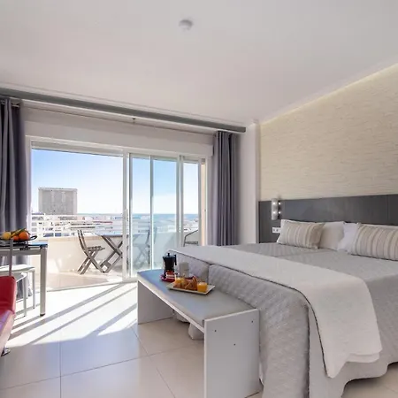 Apartment Skylights Alicante