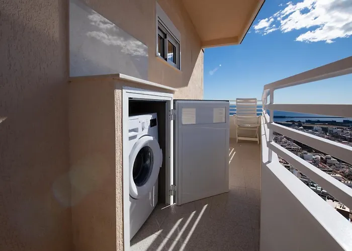 阿利坎特天窗公寓 * 阿利坎特