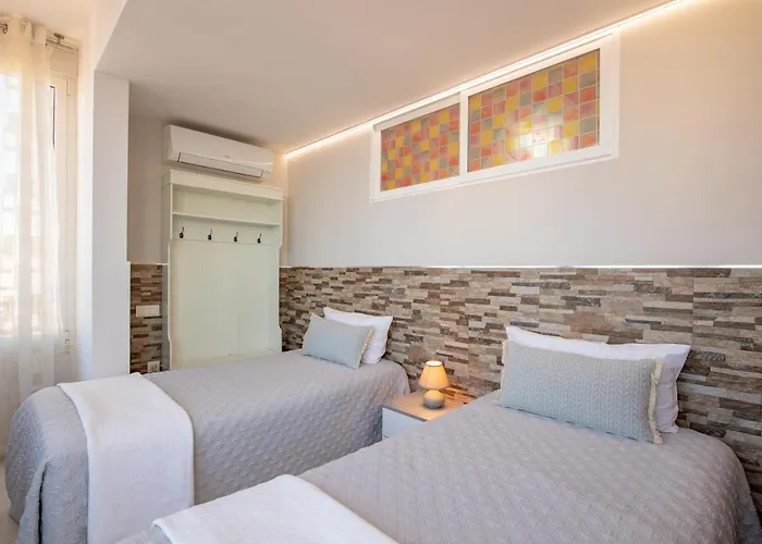 阿利坎特天窗公寓 阿利坎特